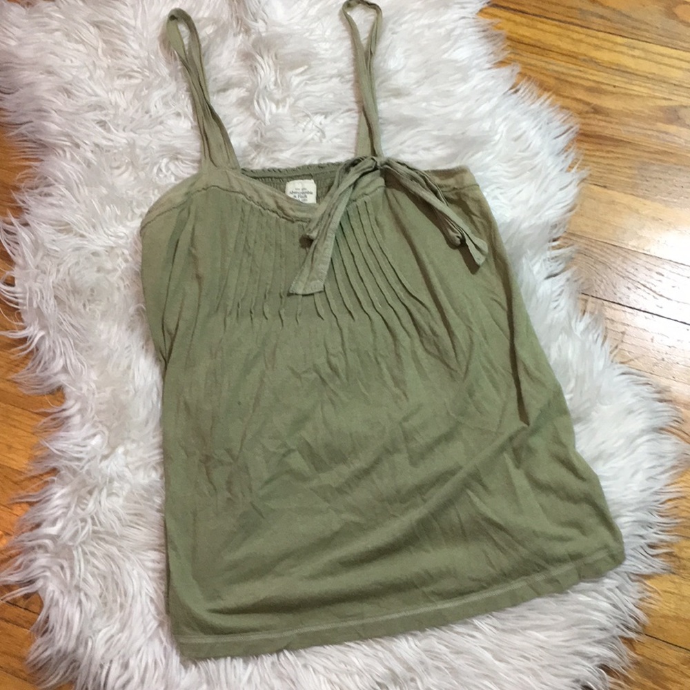 Medium Abercrombie & Fitch Green Tank